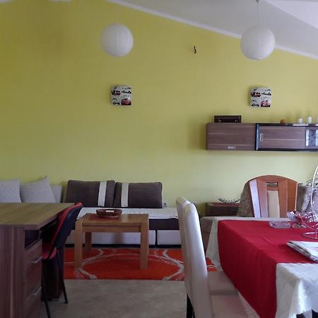 Porodicni apartman Herceg Novi Exterior foto